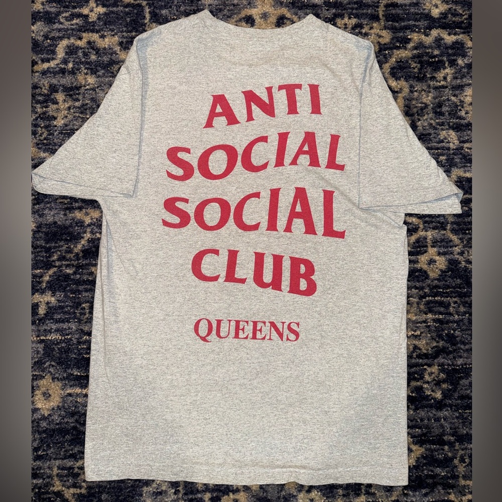 Anti Social Social Club ASSC Queens Logo Tee Gray Size Large